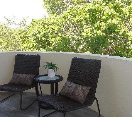 Serenity Four Bedroom Villa Голмс-Біч Екстер'єр фото